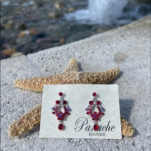 NWT! Stunning Boutique Red Crystal Earrings! ❤️